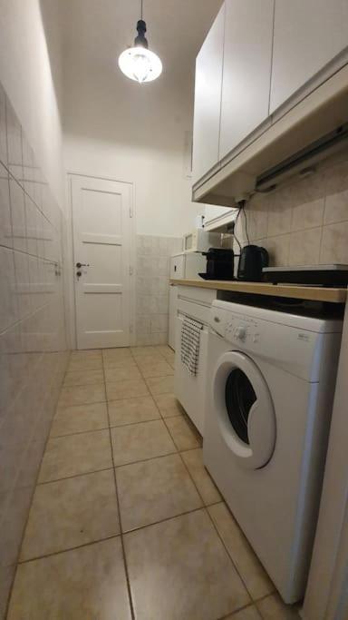 Violet Apartment With Air Condition بودابست المظهر الخارجي الصورة